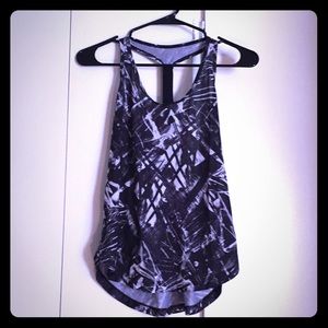 Active Razorback tank